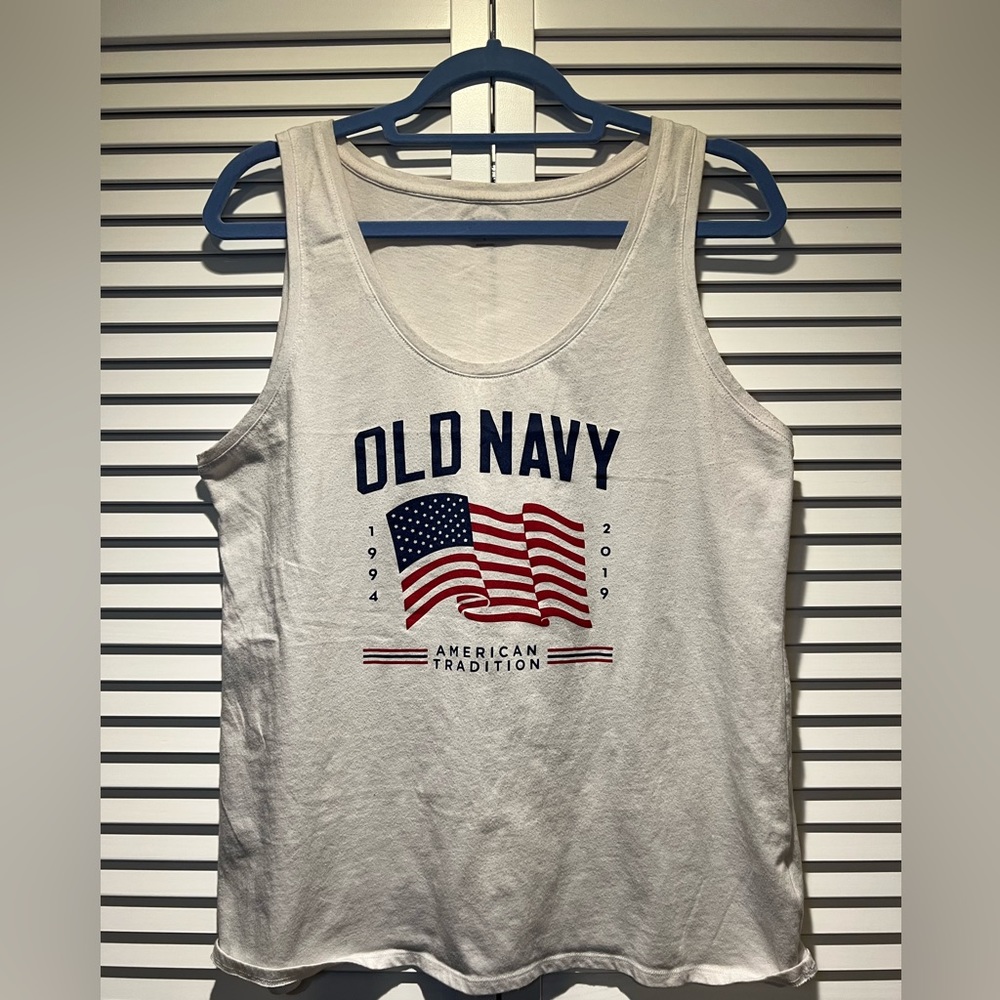 OLD NAVY 2019 Flag Tank, White, L